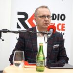 27.02.2022. Kielce. Studio Polityczne Radia Kielce. Na zdjęciu: Krzysztof Sławiński - Platforma Obywatelska / Sebastian Kalwat / Radio Kielce