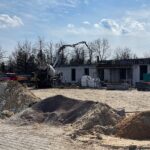 15.03.2022. Wolica. Budowa przychodni / Wiktor Taszłow / Radio Kielce