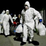 16.03.2022. Kielce. Terytorialsi przy transporcie chorych dzieci z Ukrainy / ppor. Daniel Woś / ŚBOT