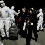 16.03.2022. Kielce. Terytorialsi przy transporcie chorych dzieci z Ukrainy / ppor. Daniel Woś / ŚBOT