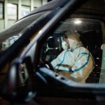 24.03.2022. Kielce. Terytorialsi przejmują chore na COVID-19 dzieci z Ukrainy / DWOT