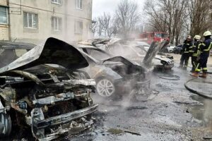 Charków, Ukraina, 03.03.2022. Na zdjęciu bez daty zniszczenia po ataku wojsk rosyjskich na Charków / PAP / PCPM