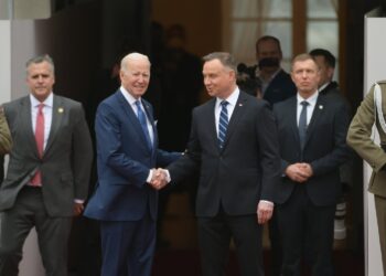 26.03.2022. Warszawa, Pałac Prezydencki. Na zdjęciu (od lewej):  prezydent USA Joe Biden i prezydent RP Andrzej Duda / Marcin Obara / PAP