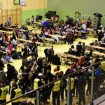 08.03.2022. Sędziszów. Żołnierze WOT pomagają uchodźcom, którzy przyjechali z Ukrainy / ppor. Daniel Woś / ŚBOT