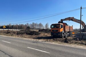 23.03.2022. Suków. Miejsce, w którym powstanie dworzec autobusowy / Wiktor Taszłow / Radio Kielce