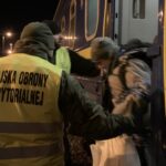 10.03.2022 Sędziszów. Pomoc uchodźcom udzielana przez mundurowych i wolontariuszy / ŚBOT