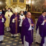 02.03.2022. Sandomierz. Bazylika katedralna. Środa popielcowa. Msza święta / ks. Grzegorz Słodkowski