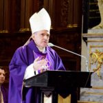 02.03.2022. Sandomierz. Bazylika katedralna. Środa popielcowa. Msza święta. Na zdjęciu:Krzysztof Nitkiewicz -  biskup sandomierski / ks. Grzegorz Słodkowski