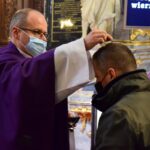 02.03.2022. Sandomierz. Bazylika katedralna. Środa popielcowa. Msza święta / ks. Grzegorz Słodkowski