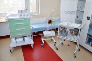 28.03.2022. Sandomierz. Nowe urządzenia w oddziale rehabilitacyjnym Szpitala Specjalistycznego im. Ducha Świętego / Szpital Specjalistyczny im. Ducha Świętego w Sandomierzu