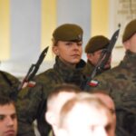 08.03.2022 Kielce. Kobiety w mundurach. 10. Świętokrzyska Brygada Obrony Terytorialnej / ppor. Daniel Woś / ŚBOT