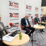 06.03.2020. Studio Polityczne Radia Kielce. Na zdjęciu (od lewej): Mirosław Gębski - PiS, Lucjan Pietrzczyk - PO KO, Dawid Lewicki - Konfederacja Partia KORWiN, Andrzej Szejna - Nowa Lewica, Czesław Siekierski - PSL KP / Kamil Król / Radio Kielce