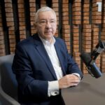 11.03.2022. Radio Kielce. Rozmowa Dnia. Na zdjęciu: Krzysztof Lipiec - prezes świętokrzyskich struktur PiS / Piotr Kwaśniewski / Radio Kielce