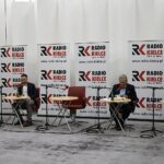 13.03.2022. Studio Polityczne Radia Kielce. Na zdjęciu (od lewej): Marek Kwitek - poseł Prawa i Sprawiedliwości, Michał Piasecki - Platforma Obywatelska, Czesław Siekierski - Polskie Stronnictwo Ludowe, Jacek Skórski - Nowa Lewica / Dionizy Krawczyński / Radio Kielce