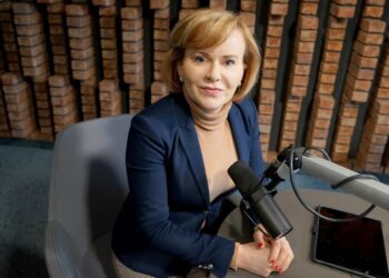 14.03.2022. Radio Kielce. Rozmowa Dnia. Na zdjęciu: Anna Krupka - wiceminister sportu i turystyki / Piotr Kwaśniewski / Radio Kielce