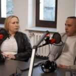 25.03.2022. Kielce. Sportowa debata Radia Kielce. Na zdjęciu (od lewej): Anna Kibortt - radna Rady Miasta Kielce, Piotr Kisiel - radny Rady Miasta Kielce / Sebastian Kalwat / Radio Kielce