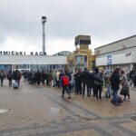 Charków. Dworzec kolejowy / SERGEY KOZLOV / PAP/EPA