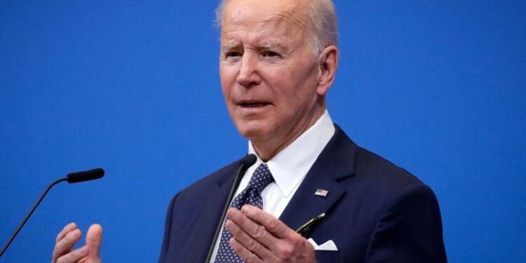 24.03.2022. Prezydent USA Joe Biden na konferencji prasowej na zakończenie spotkania przywódców Grupy Siedmiu (G7) w siedzibie Sojuszu w Brukseli / PAP/EPA/STEPHANIE LECOCQ