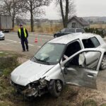 31.03.2022. Górno. Dachowanie samochodu / Wiktor Taszłow / Radio Kielce