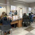 16.03.2022. Ostrowiec Św. Rejestracja uchodźców z Ukrainy / Emilia Sitarska / Radio Kielce