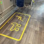 30.03.2022. Starachowice. Przekazanie nowych autobusów komunikacji miejskiej / Anna Głąb / Radio Kielce