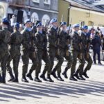 27.03.2022. Chęciny. Przysięga żołnierzy 10. Świętokrzyskiej Brygady Obrony Terytorialnej / Jarosław Kubalski / Radio Kielce