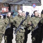 27.03.2022. Chęciny. Przysięga żołnierzy 10. Świętokrzyskiej Brygady Obrony Terytorialnej / Jarosław Kubalski / Radio Kielce