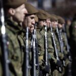 27.03.2022. Chęciny. Przysięga żołnierzy 10. Świętokrzyskiej Brygady Obrony Terytorialnej / Jarosław Kubalski / Radio Kielce