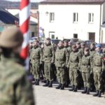 27.03.2022. Chęciny. Przysięga żołnierzy 10. Świętokrzyskiej Brygady Obrony Terytorialnej / Jarosław Kubalski / Radio Kielce