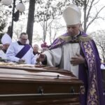 16.03.2022. Radom. Uroczystości pogrzebowe biskupa Adam Odzimka. Na zdjęciu: Marek Solarczyk - biskup radomski / Jarosław Kubalski / Radio Kielce