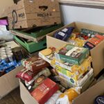 06.03.2022. Kielce. Dom Środowisk Twórczych. Zbiórka darów dla mieszkańców Ukrainy / Iwona Murawska / Radio Kielce