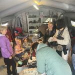 24.03.2022. Kielce. Świętokrzyski Urząd Wojewódzki. Punkt pomocy rzeczowej dla uchodźców z Ukrainy / Iwona Murawska / Radio Kielce