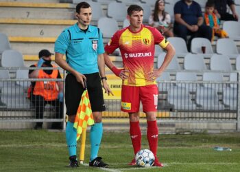 30.07.2021. Kielce. Mecz Korona Kielce - Skra Częstochowa. Na zdjęciu: Jacek Kiełb / Wiktor Taszłow / Radio Kielce