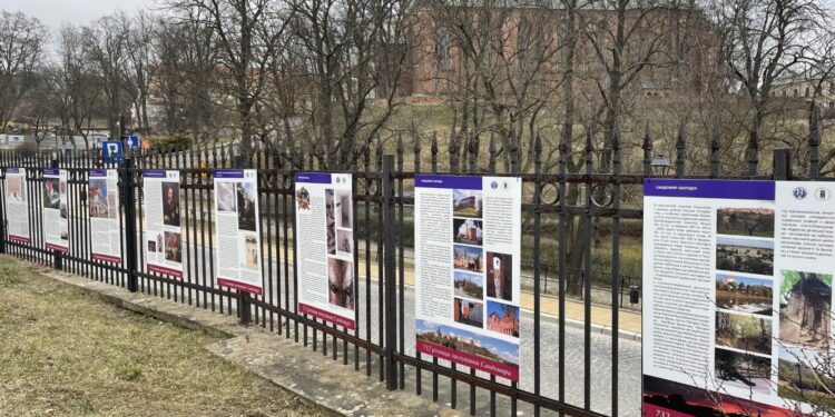 04.03.2022. Sandomierz. Muzeum Zamkowe. Wystawa „Od średniowiecza do współczesności” / Grażyna Szlęzak-Wójcik / Radio Kielce