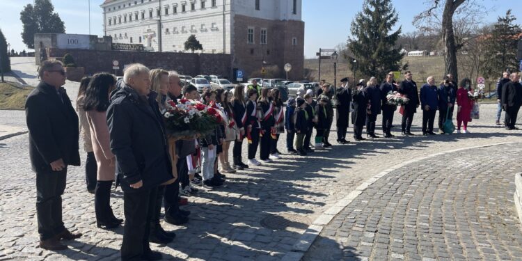 20.03.2022. Sandomierz. Uroczystości patriotyczne / Grażyna Szlęzak-Wójcik / Radio Kielce