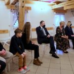 04.03.2022. Dwikozy. Spotkanie Pierwszej Damy Agaty Kornhauser-Dudy z uchodźcami / Wiesław Stępień