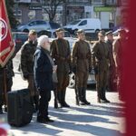 19.03.2022. Kielce. Uroczystości przed pomnikiem marszałka Józefa Piłsudskiego / Wiktor Taszłow / Radio Kielce