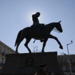 19.03.2022. Kielce. Uroczystości przed pomnikiem marszałka Józefa Piłsudskiego / Wiktor Taszłow / Radio Kielce