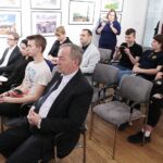 28.03.2022. Kielce, OMPiO. Debata „Człowiek dla człowieka - Pomagamy Ukrainie" / Wiktor Taszłow / Radio Kielce