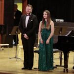 29.03.2022. Kielce. Koncert Charytatywny " Pomagamy Ukrainie"  w ZPSM w Kielcach. Na zdjęciu: Anna Wielgus-Nowak i Grzegorz Nowak - Novi Piano Duo / Wiktor Taszłow / Radio Kielce