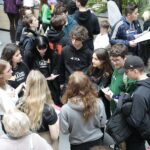 31.03.2022. Kielce. Giełda kieleckich liceów w Centrum Kształcenia Zawodowego / Wiktor Taszłow / Radio Kielce