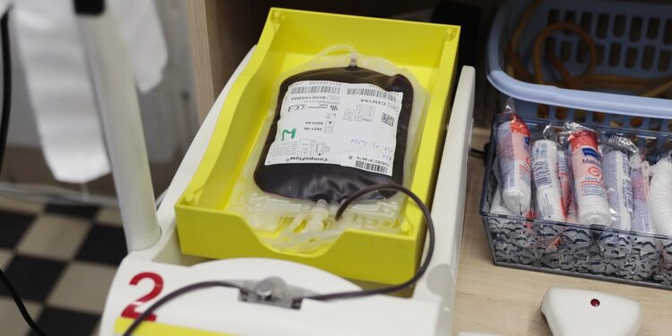 Narodowe Centrum Krwi apeluje: potrzebna krew grup minusowych