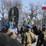 01.03.2022. Kielce. Narodowy Dzień Pamięci Żołnierzy Wyklętych. Uroczystości przed Pomnikiem Armii Krajowej / Wiktor Taszłow / Radio Kielce