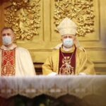 01.03.2022. Kielce. Bazylika katedralna. Msza święta w intencji Żołnierzy Wyklętych. Na zdjęciu: Jan Piotrowski - biskup kielecki / Wiktor Taszłow / Radio Kielce