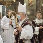 02.03.2022. Kielce. Msza święta w Środę Popielcową. Na zdjęciu: biskup Jan Piotrowski / Wiktor Taszłow / Radio Kielce