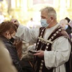 02.03.2022. Kielce. Msza święta w Środę Popielcową. Na zdjęciu: biskup Jan Piotrowski / Wiktor Taszłow / Radio Kielce