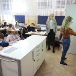 03.03.2022. Mąchocice-Scholesteria. Dzieci z Ukrainy w Szkole Podstawowej w Mąchocicach-Scholesterii / Wiktor Taszłow / Radio Kielce