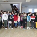 03.03.2022. Mąchocice-Scholesteria. Dzieci z Ukrainy w Szkole Podstawowej w Mąchocicach-Scholesterii / Wiktor Taszłow / Radio Kielce