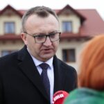 04.03.2022. Obrazów. Willa Wojtasówka. Spotkanie Pierwszej Damy Agaty Kornhauser-Dudy z uchodźcami. Na zdjęciu: Marcin Piwnik - starosta sandomierski / Wiktor Taszłow / Radio Kielce