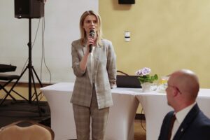 08.03.2022. Kielce. Inauguracja nowego projektu KGW „Widełczanki”. Na zdjęciu: Magdalena Bernat - przewodnicząca KGW "Widełczanki" / Wiktor Taszłow / Radio Kielce